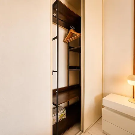 Апартаменты La Terrasse Bleue-parking Couvert-2 Min Plage-juan Les Pins Антиб