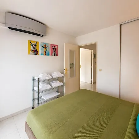 La Terrasse Bleue-parking Couvert-2 Min Plage-juan Les Pins Антиб