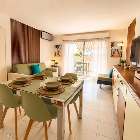 La Terrasse Bleue-parking Couvert-2 Min Plage-juan Les Pins Апартаменты *